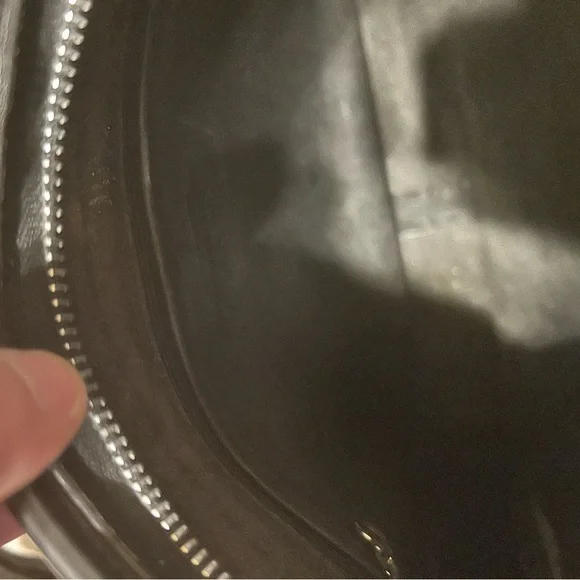 Coach Vintage  Black Leather purse - Picture 5 of 9